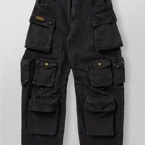 YoungLA cargo pants 6002 - HELLA POCKET JEANS